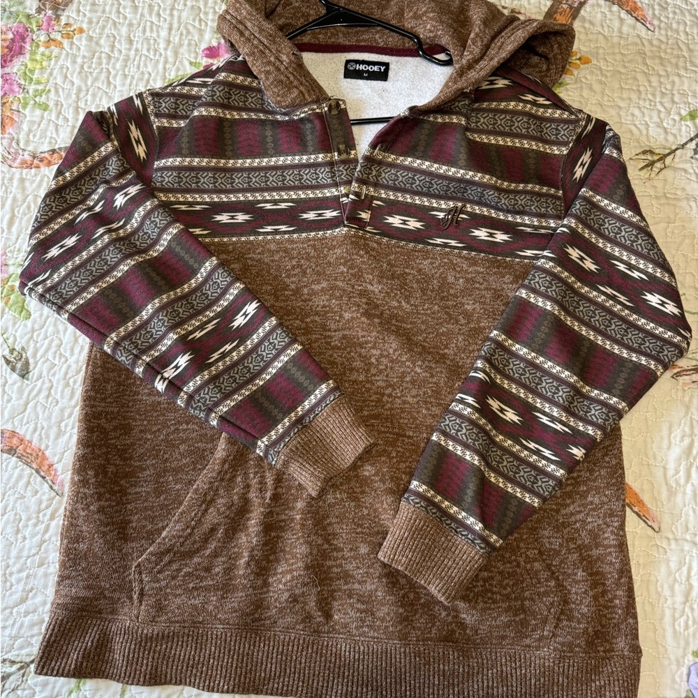 Hooey men’s pull over size medium, beautiful Aztec design